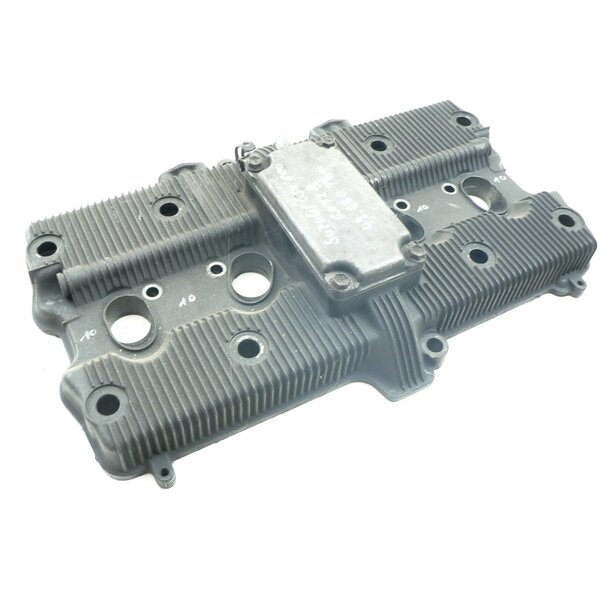 Suzuki GSX 600 F GN72B Ventildeckel / valve cover