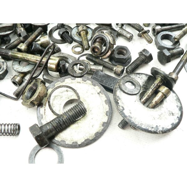 Ducati 750 SS Schrauben Kleinteile Motor / screws sundries engine