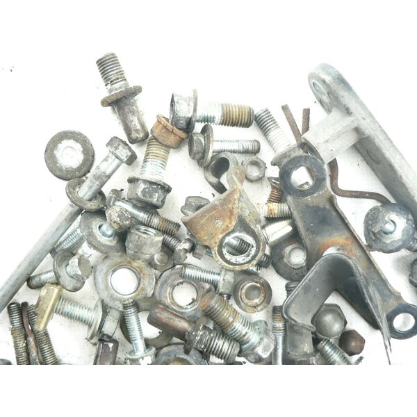 Honda CM 200 T MC01 Schrauben Kleinteile Fahrwerk / screws sundries frame