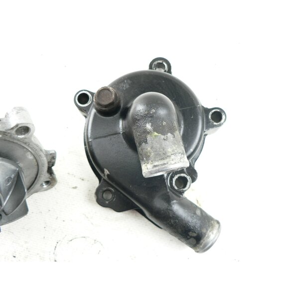 Suzuki GSF 400 BANDIT GK75B Wasserpumpe / water pump