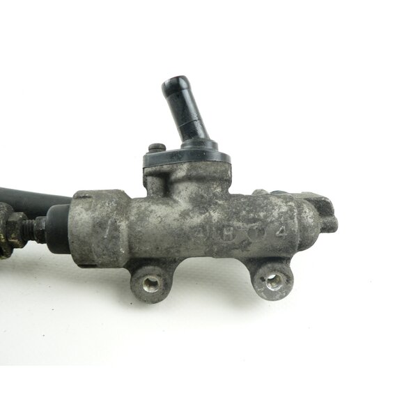 Suzuki GSX 600 F GN72B Bremspumpe Hinterrad / rear brake master cylinder