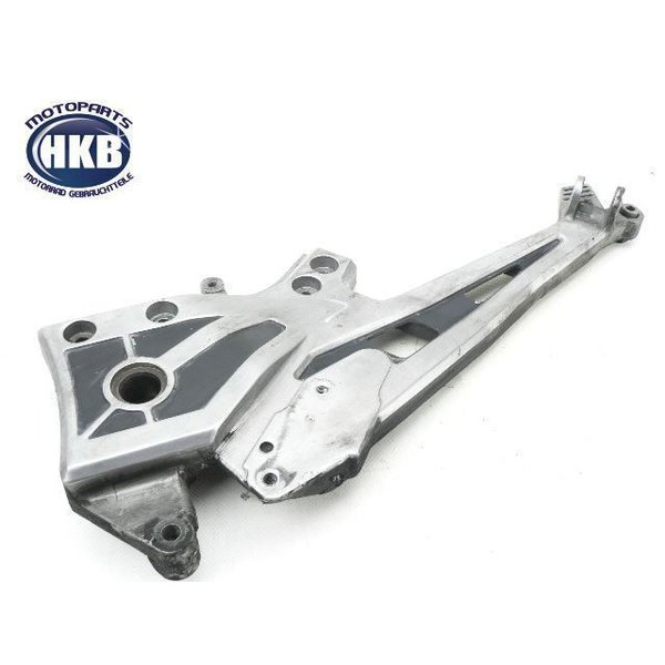Kawasaki GPZ 900 R ZX900A Furastentrger links / mounting footpeg