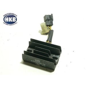 Suzuki GN 125 R NF41A Gleichrichter Laderegler...