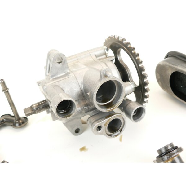 Honda CBR 1000 F SC24 lpumpe / oil pump