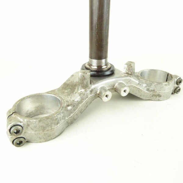 Yamaha YZF 750 R 4HN Gabelbrücke unten / lower fork bridge