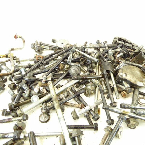 Yamaha YZF 750 R 4HN Schrauben Kleinteile Motor / screws small parts engine