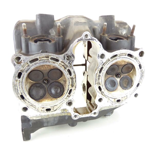 Honda VFR 750 F RC24 Zylinderkopf vorn / cylinder head front