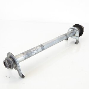 Suzuki GS 500 E GM51B Steckachse Hinterrad / rear wheel axle