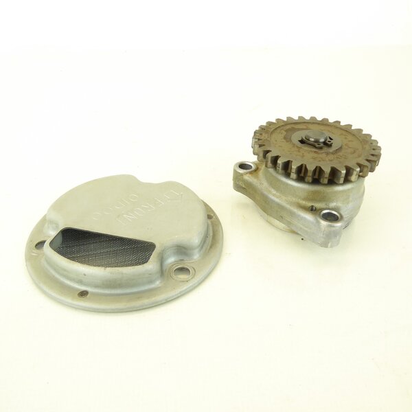 Suzuki GS 500 E GM51B Ölpumpe / oil pump