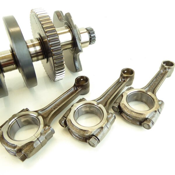 Kawasaki GPZ 900 R ZX900A Kurbelwelle / crankshaft