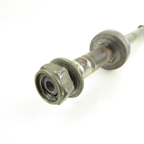 Yamaha YZF-R6 RJ03 Bolzen Achse Schwinge / rear arm bolt