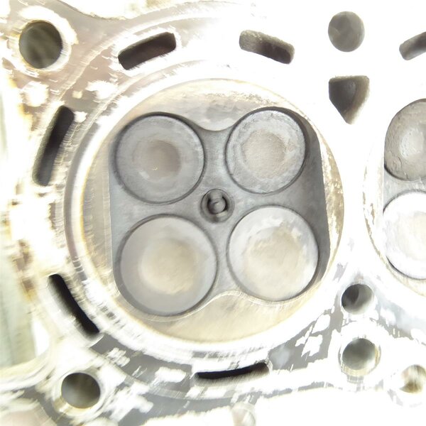 Yamaha YZF-R6 RJ03 Zylinderkopf / cylinder head