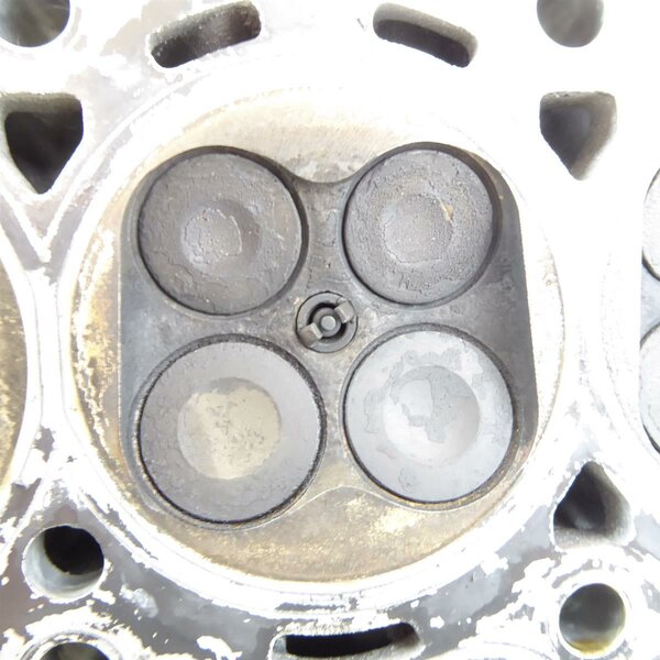 Yamaha YZF-R6 RJ03 Zylinderkopf / cylinder head