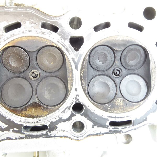 Yamaha YZF-R6 RJ03 Zylinderkopf / cylinder head