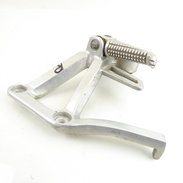 Yamaha FZS 600 FAZER RJ02 Trger Furaste Sozius rechts / rear step bracket right