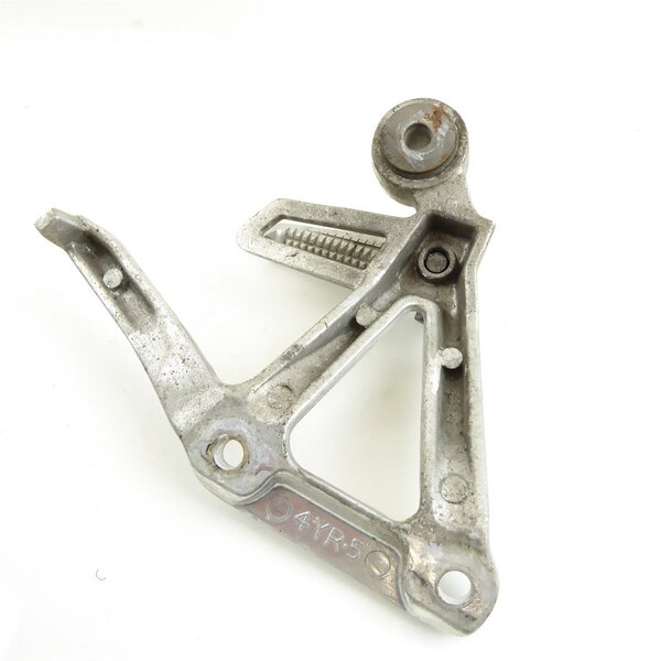 Yamaha FZS 600 FAZER RJ02 Trger Furaste Sozius rechts / rear step bracket right