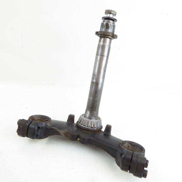 Suzuki GSX 550 E GN71D Gabelbrcke unten / lower steering stem