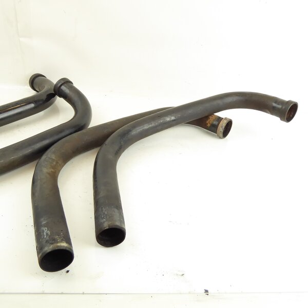 Suzuki GSX 550 E GN71D Krmmer Satz / exhaust pipe set