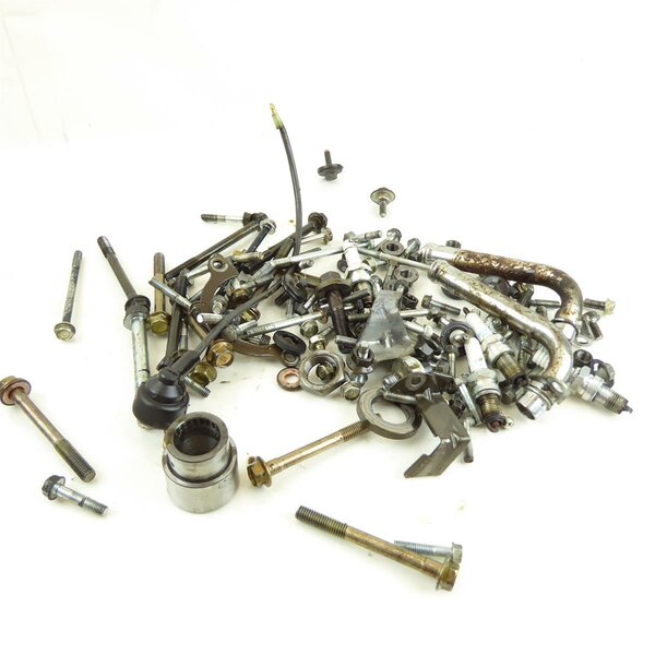 Honda CBR 600 F PC23 Schrauben Kleinteile Motor / screws small parts engine