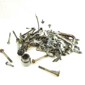 Honda CBR 600 F PC23 Schrauben Kleinteile Motor / screws...