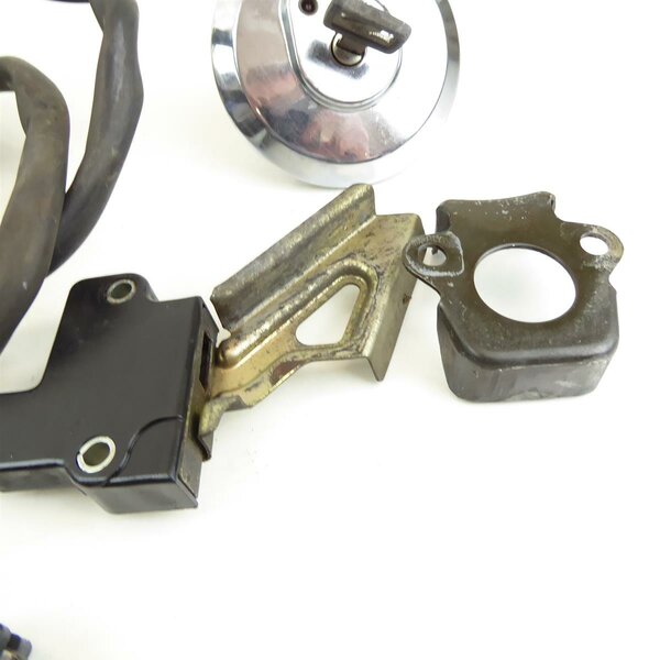 Honda VF 500 F PC12 Schlosssatz / lock set