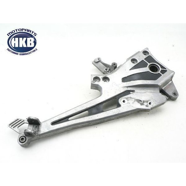 Kawasaki GPZ 900 R ZX900A Furastentrger rechts / mounting footpeg