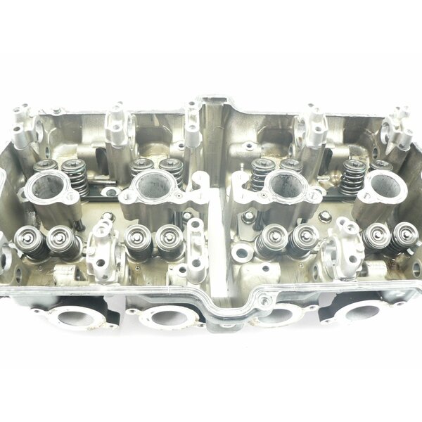 Suzuki GSX 600 F GN72B Zylinderkopf / cylinder head  #2