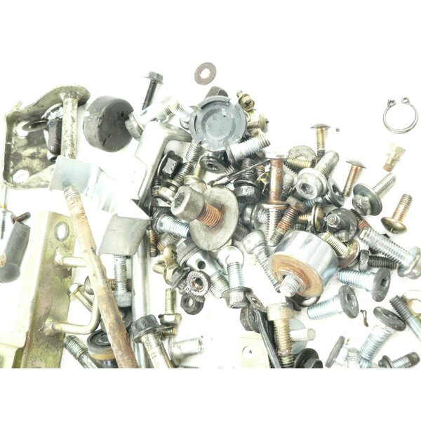 Hyosung GT 125 NAKED Schrauben Kleinteile Fahrwerk / screws sundries frame #2