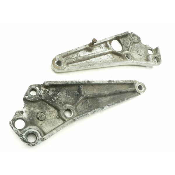 Suzuki GSX 400 E/S GK53C Furastentrger links + rechts / mounting footpeg