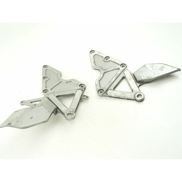 Suzuki GSF 400 BANDIT GK75B Fußrastenträger Fahrer rechts + links / mounting footpeg