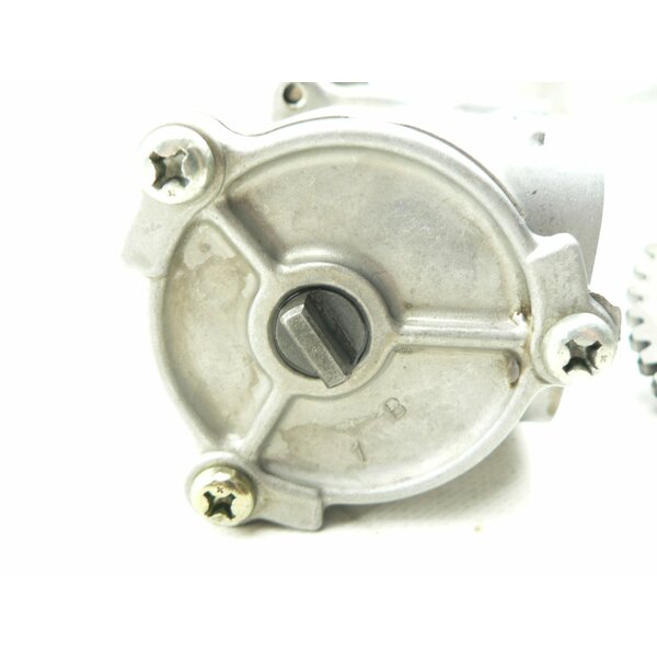 Kawasaki GPZ 900 R ZX900A lpumpe / oil pump