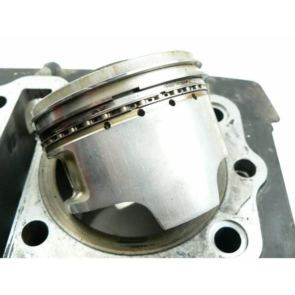 Suzuki GS 500 E GM51B Zylinder / cylinder #2