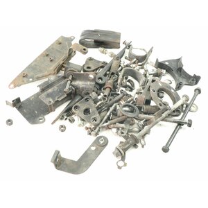 Suzuki GSX 250 E GJ53B Schrauben Kleinteile Fahrzeug /...