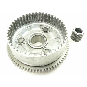 Suzuki GSX 600 F GN72B Kupplungskorb / clutch basket