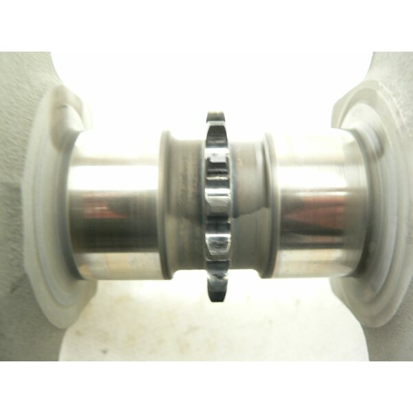 Suzuki GSX 600 F GN72B Kurbelwelle / crankshaft