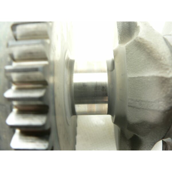 Suzuki GSX 600 F GN72B Kurbelwelle / crankshaft