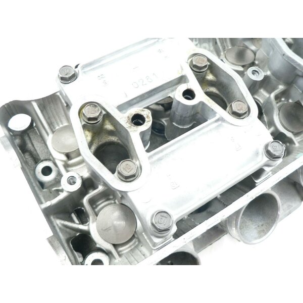 Honda CBR 900 RR SC44 Zylinderkopf / cylinder head