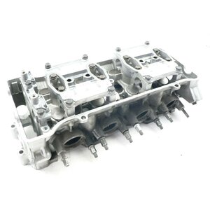 Honda CBR 900 RR SC44 Zylinderkopf / cylinder head